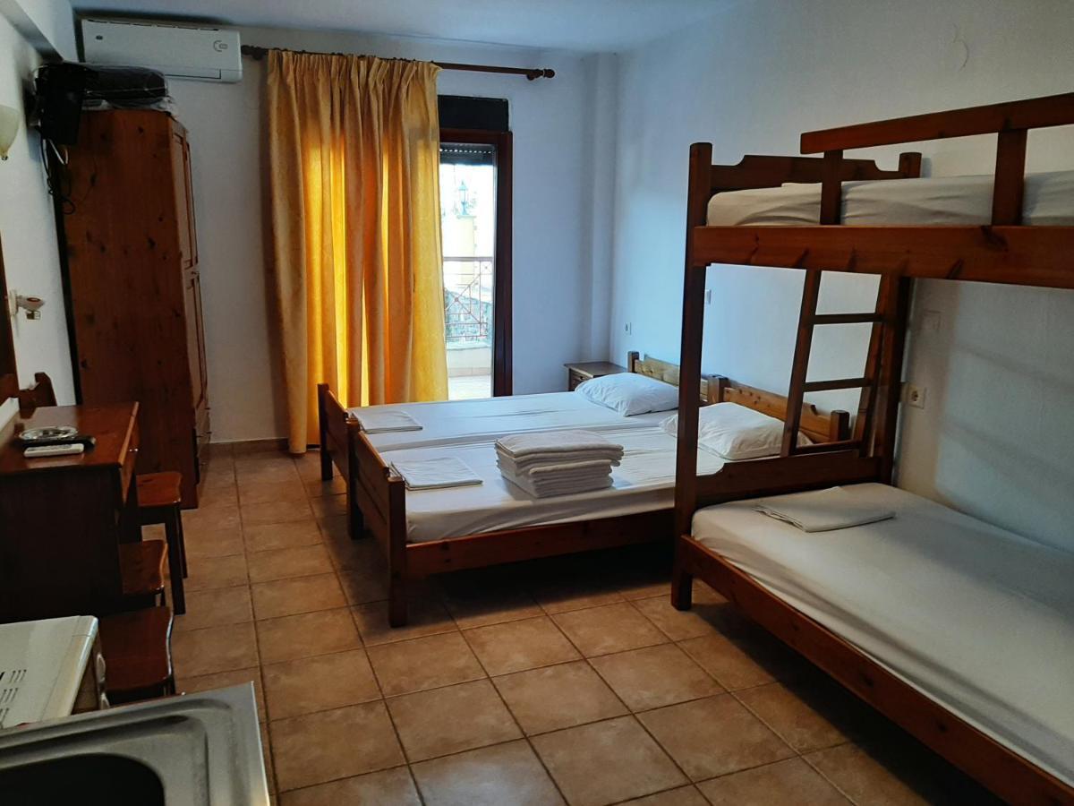سارتي Hotel Kosmas المظهر الخارجي الصورة