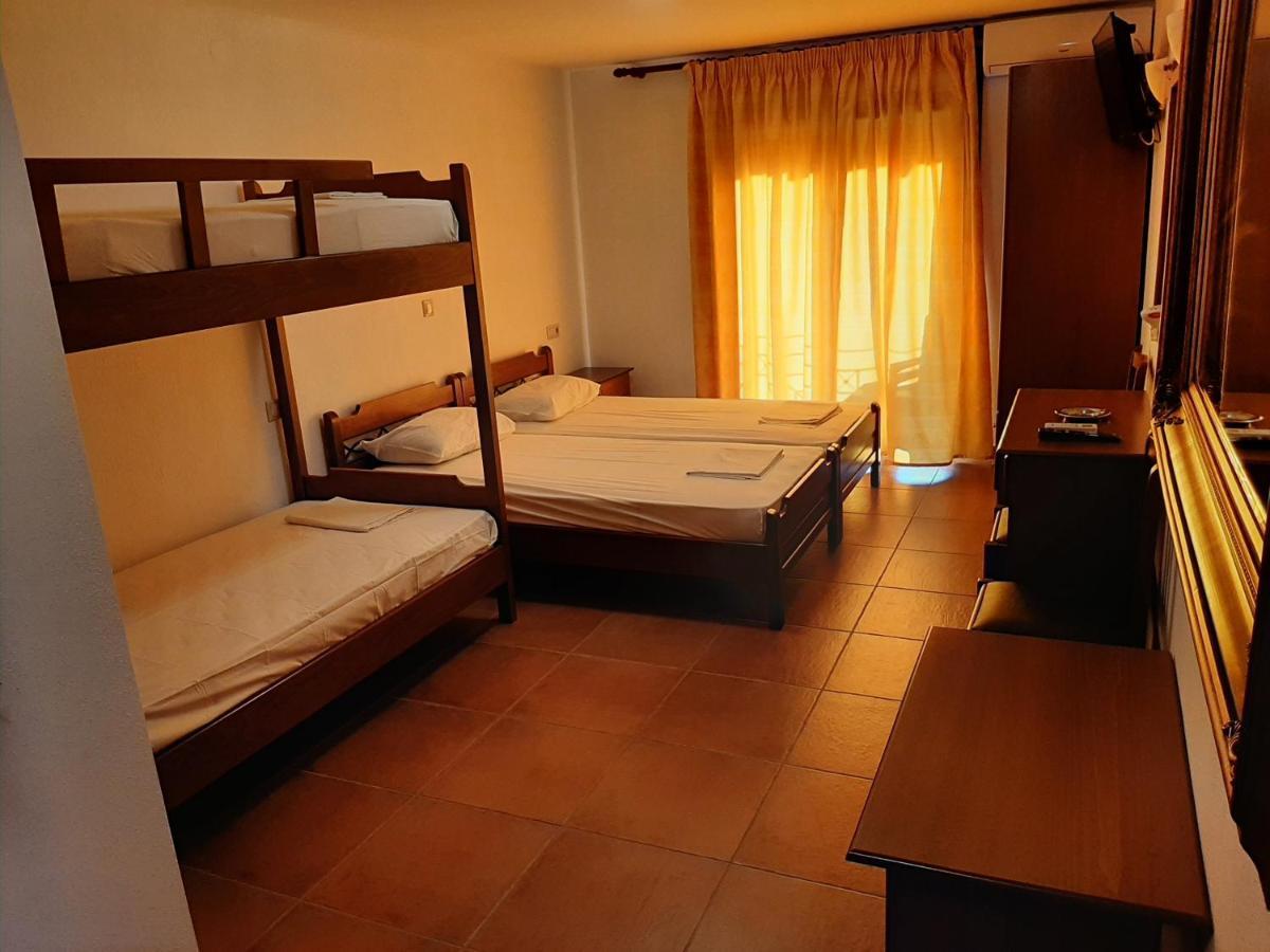 سارتي Hotel Kosmas المظهر الخارجي الصورة