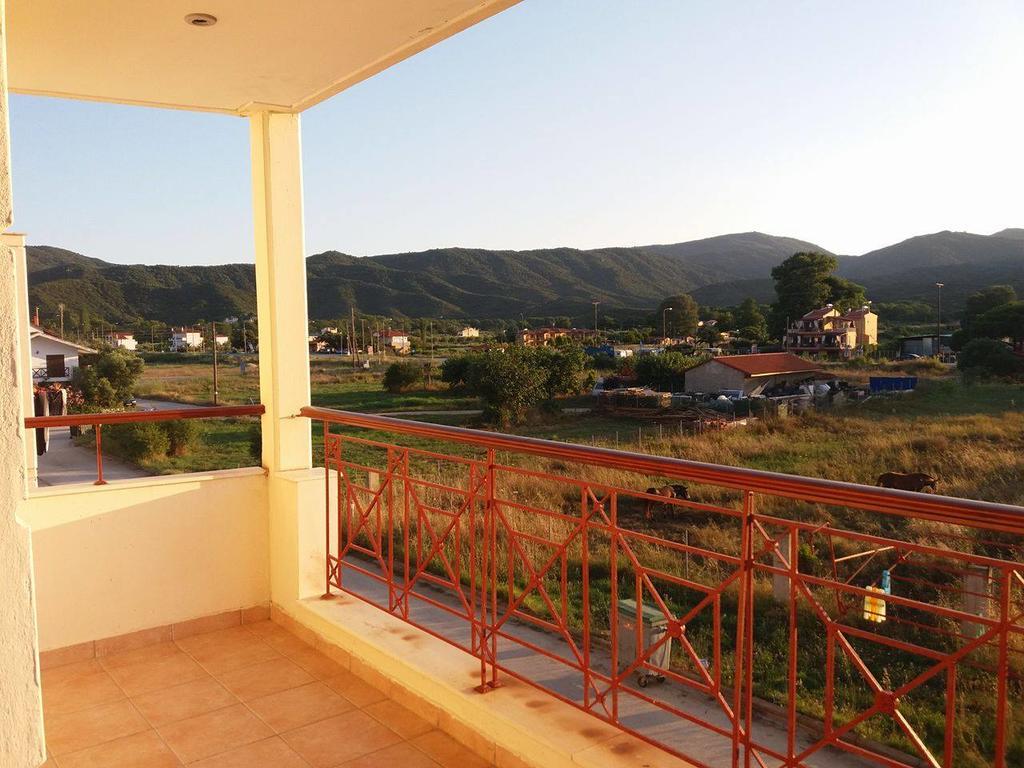 سارتي Hotel Kosmas المظهر الخارجي الصورة