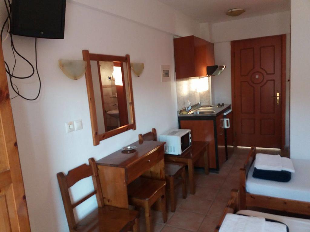 سارتي Hotel Kosmas المظهر الخارجي الصورة